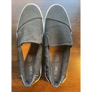 Never Worn Toms Women's Black Slip-on Sneakers 8 Polka Dots Comfort Shoes New